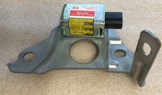 Датчик системы безопасности TOYOTA 8983442020