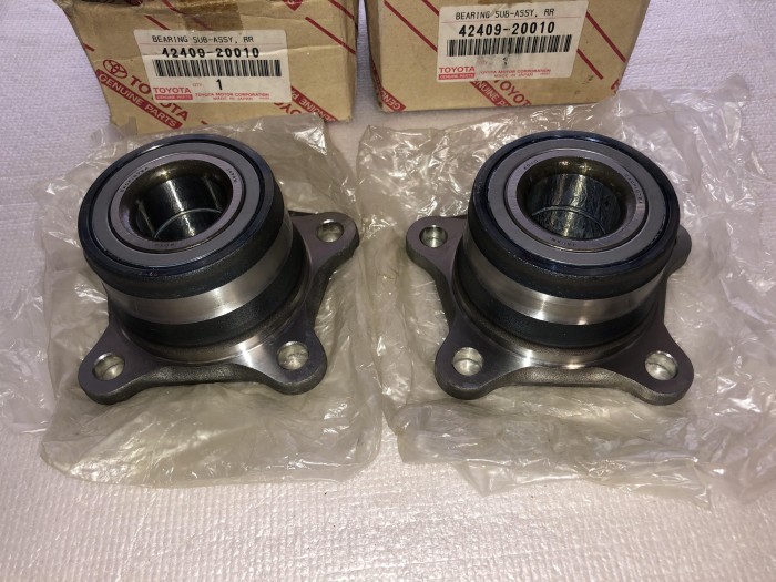 Ступица задняя WO ABS TOYOTA CALDINA, CARINA, CORONA/CARINA 2/CARINA E  4240920010