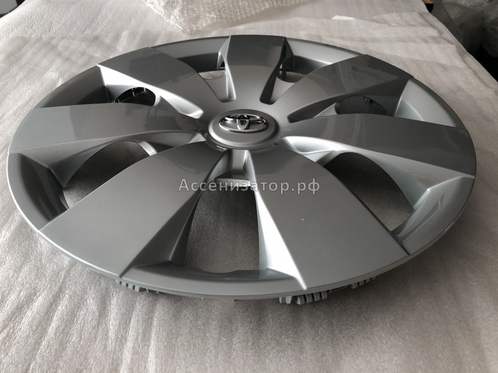 Колпак колесный TOYOTA COROLLA 4260202230