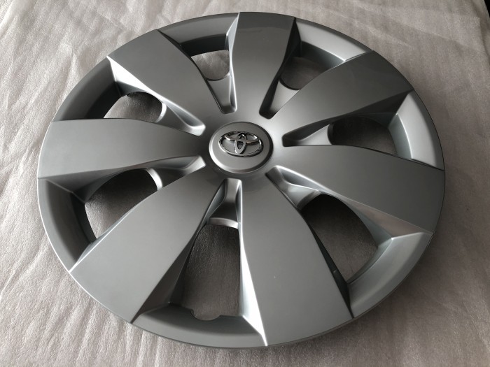 Колпак колесный TOYOTA COROLLA 4260202230
