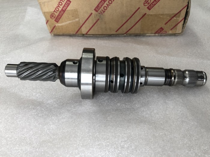 Клапан управления рулевой рейки TOYOTA 4420144050