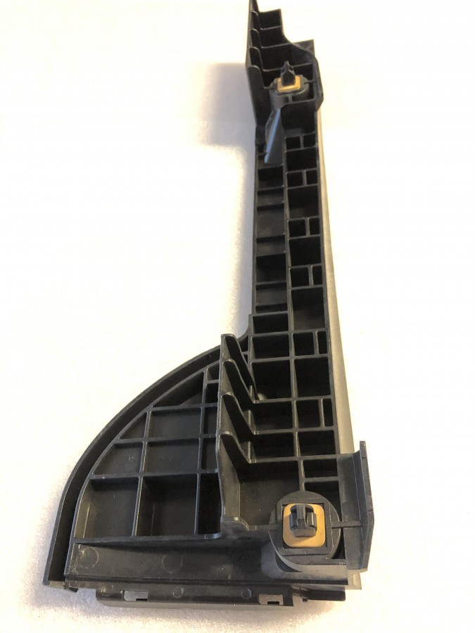 Кронштейн переднего бампера TOYOTA Hiace KDH200 5211626091