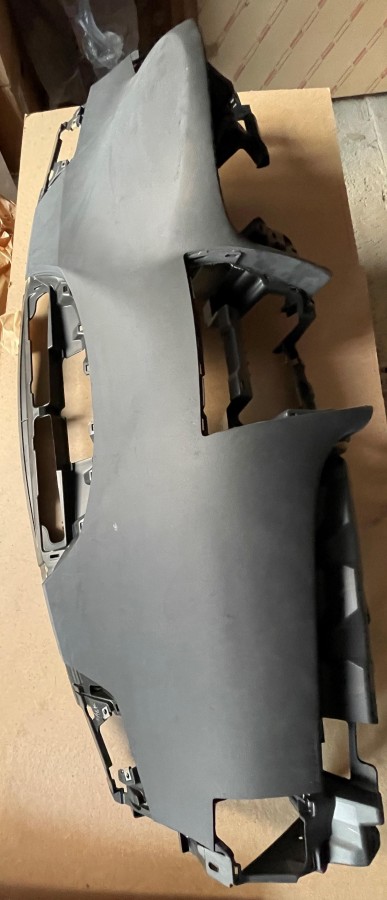 Панель приборов торпедо правый руль TOYOTA Camry V40 5540133190B0