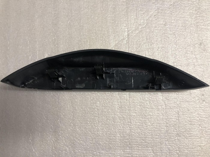 Накладка центральной консоли TOYOTA RAV 4 2000-2005 5541342060 левая