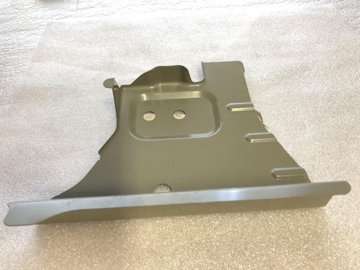 Кронштейн TOYOTA COROLLA 5716802050