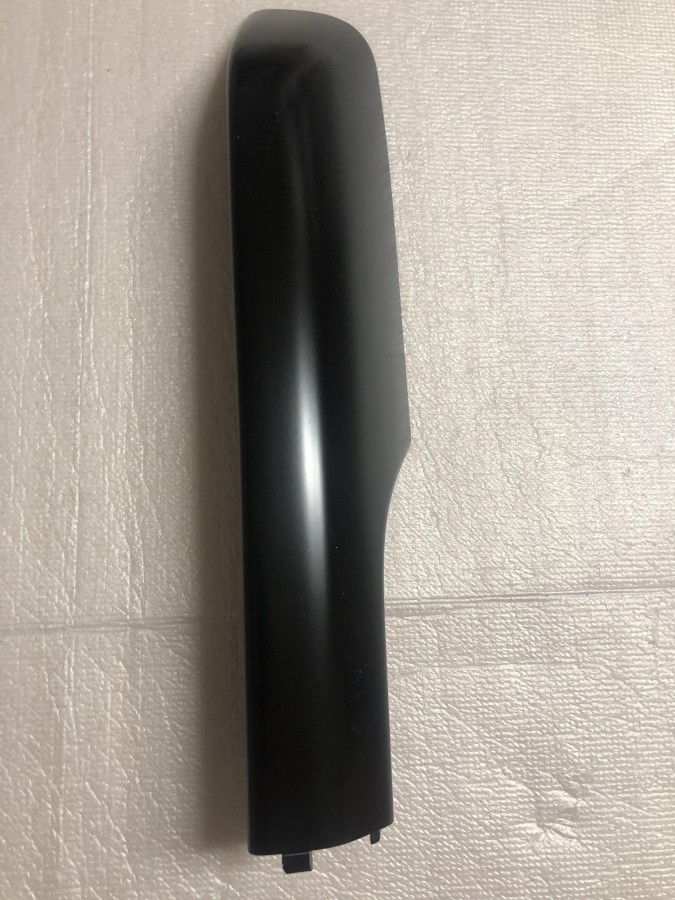 Крышка рейлинга передняя правая TOYOTA Corolla Verso 6349464010C1