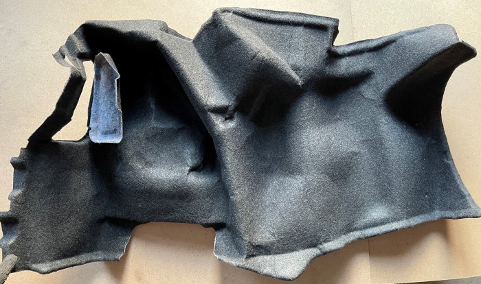 Обшивка багажника Toyota Camry V30 6472233100C0