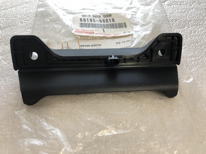 Ручка багажника TOYOTA 6919560010