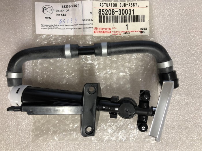 Привод форсунки омывателя фар левый LEXUS GS300 LH 8520830031