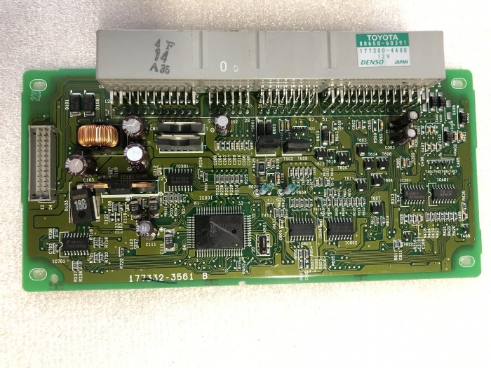 Блок управления климатом TOYOTA Land Cruiser 100 8865060391 88650-60390