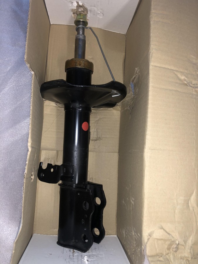 Амортизатор передний левый TOYOTA COROLLA Е120 4852009490