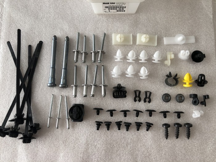 Комплект креплений двери PEUGEOT 307 6999GX