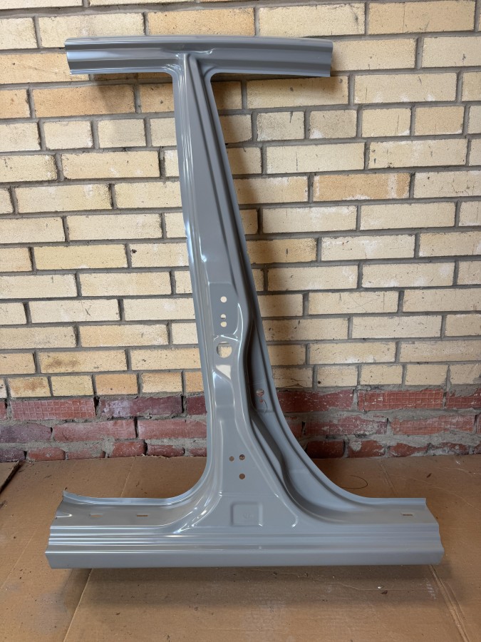 Стойка кузова правая средняя Hyundai Accent 71402250B1