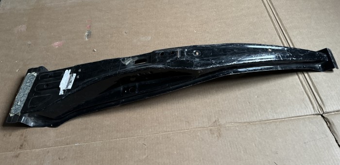 Стойка кузова центральная правая Toyota Camry ACV30 6130333040