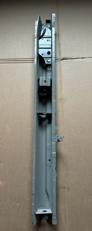 Порог правый Toyota Avensis T250 2003-2009 6140305010