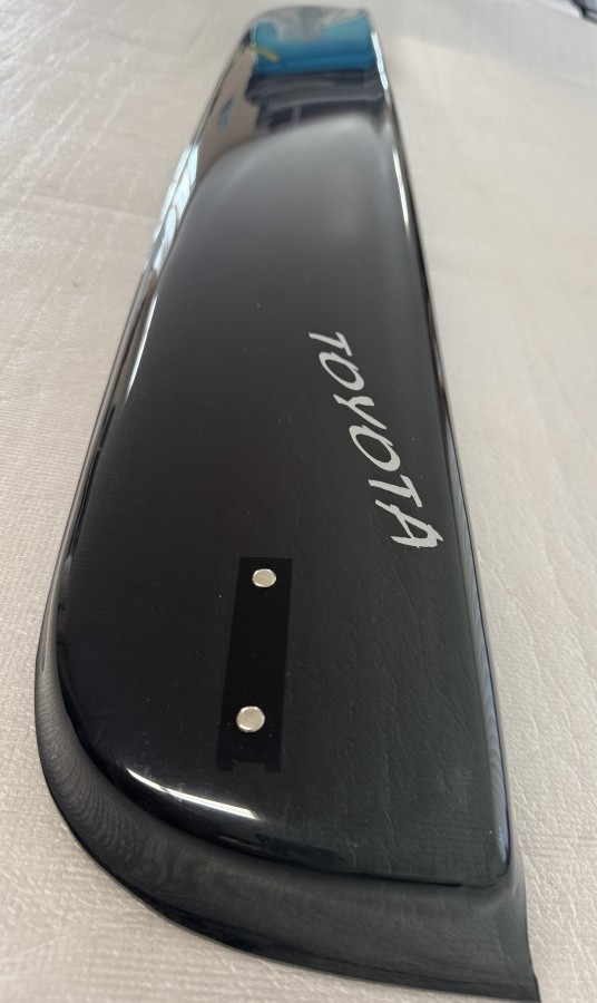 Дефлектор люка TOYOTA Land Cruiser Prado 120 2003-2009 700605